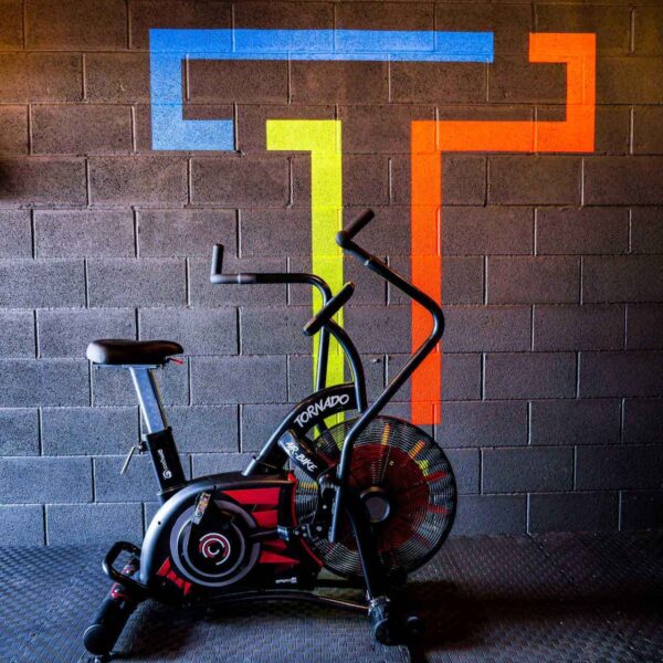 Tornado Airbike - Image 3
