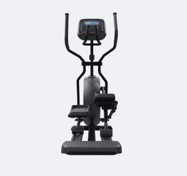 Star Trac 4-Series Crosstrainer - 10" Touchscreen - Image 5